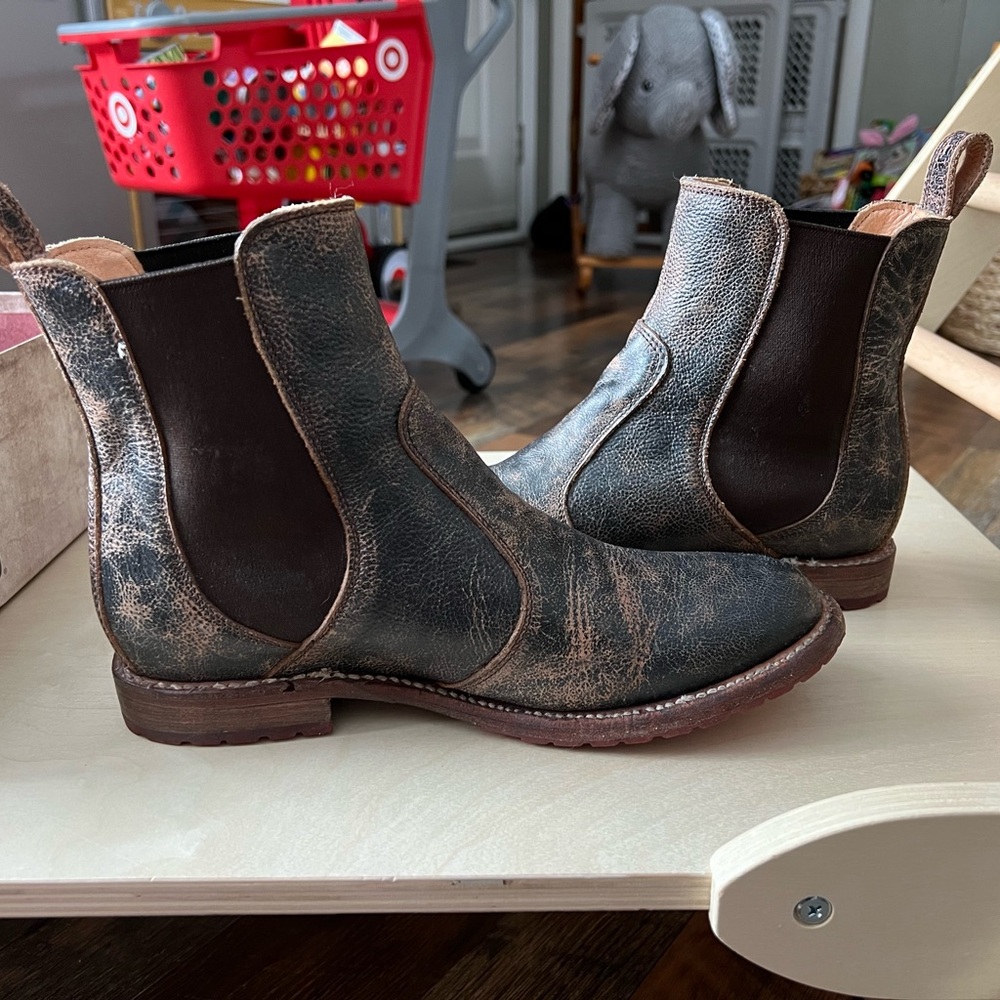 BED|STU Distressed Dark Brown Leather Chelsea Boots with Black Elastic - Picture 3 of 6